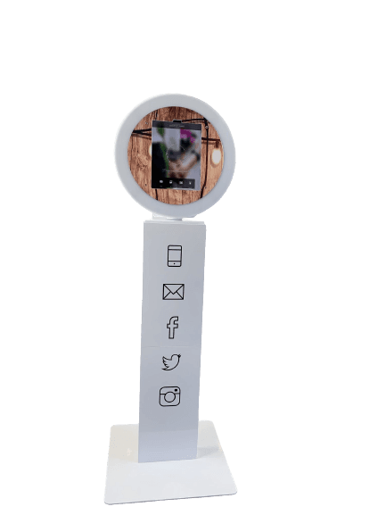 data.productData.selfieStick.name