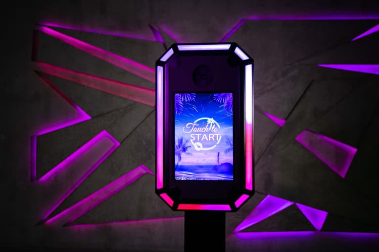 VISIONARY BOOTH
